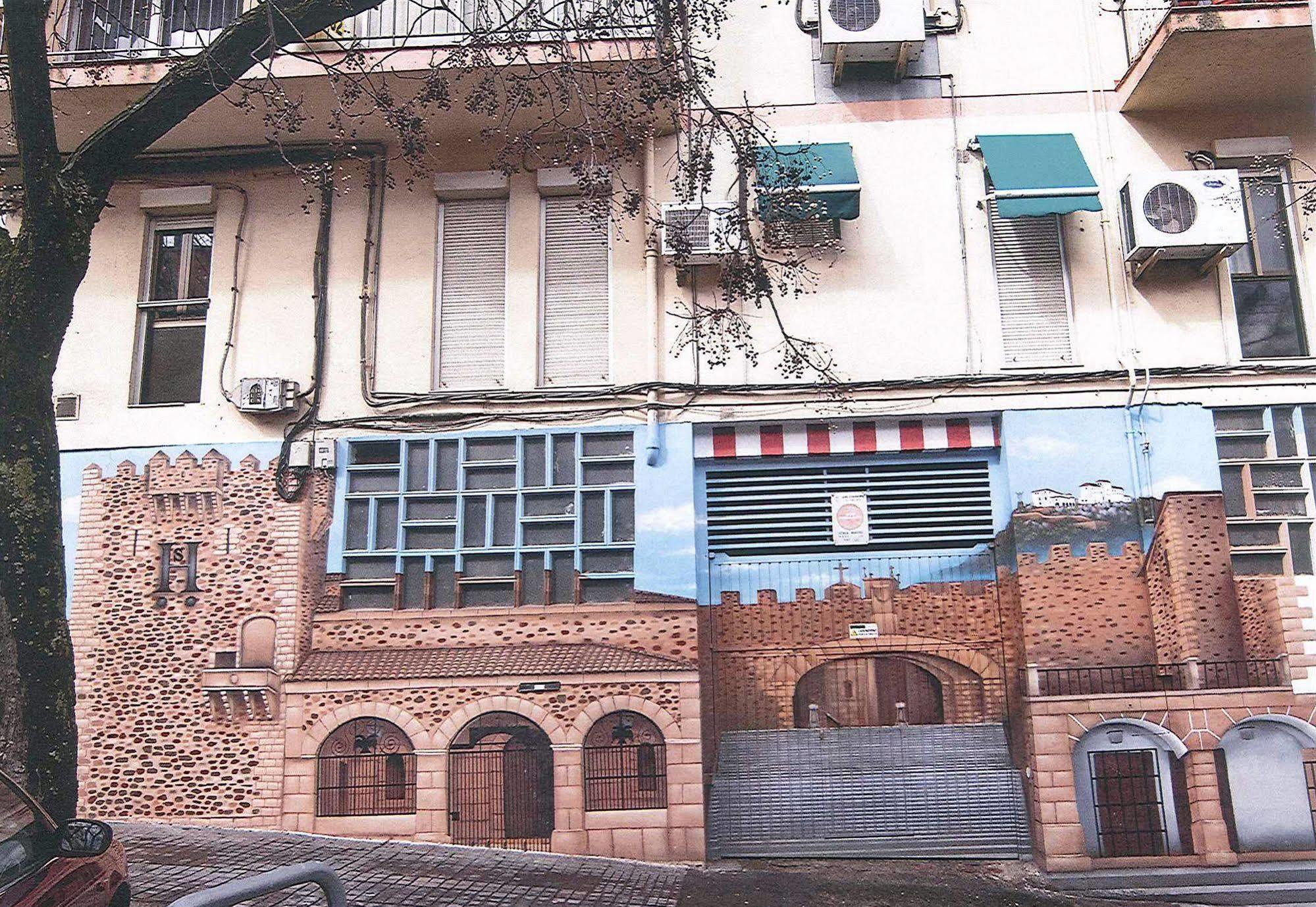 Hostal La Rosa Cáceres Exterior foto